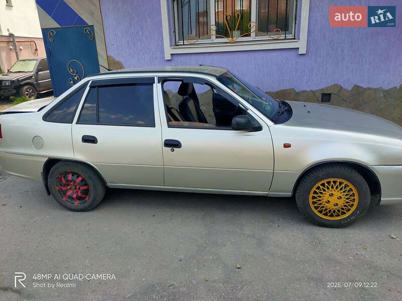 Седан Daewoo Nexia 2008 в Полтаве