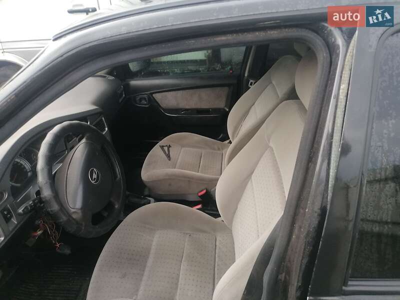 Седан Daewoo Nexia 2012 в Виннице