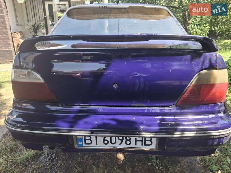 Седан Daewoo Nexia 2006 в Полтаве