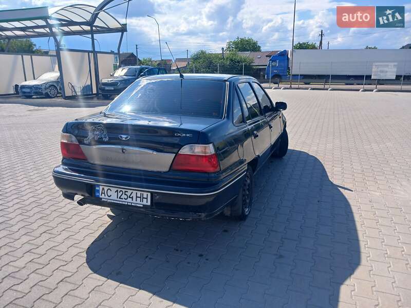 Седан Daewoo Nexia 2008 в Нововолинську