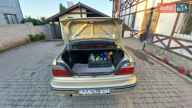Седан Daewoo Nexia 2008 в Харькове