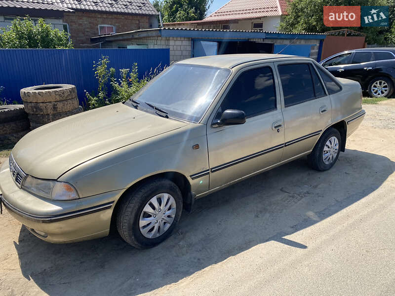 Седан Daewoo Nexia 2005 в Димері