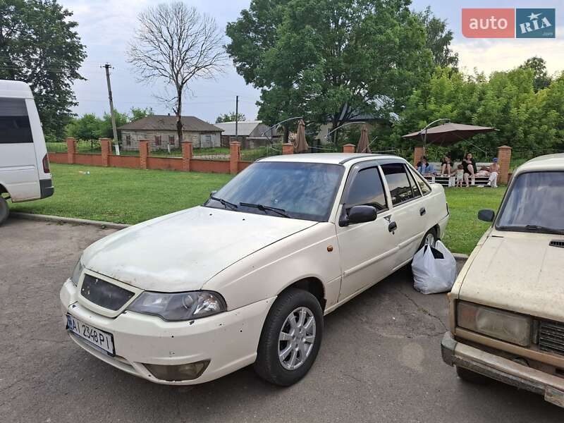 Daewoo Nexia 2012