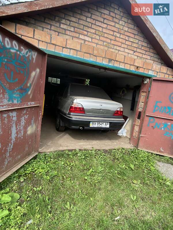 Седан Daewoo Nexia 2008 в Хмельницькому
