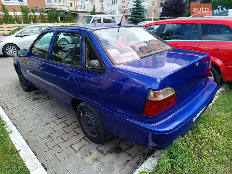 Седан Daewoo Nexia 2007 в Киеве