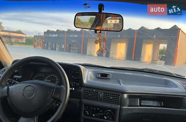Седан Daewoo Nexia 2007 в 