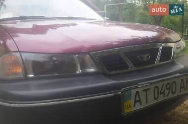 Седан Daewoo Nexia 2007 в Надворной