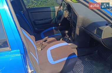 Седан Daewoo Nexia 2012 в 
