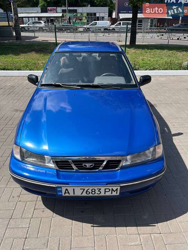 Седан Daewoo Nexia 2008 в 