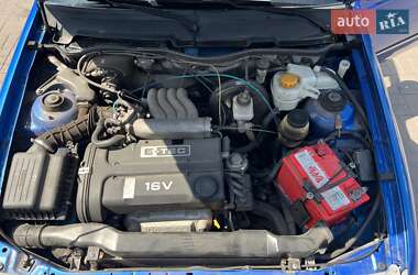 Седан Daewoo Nexia 2008 в 