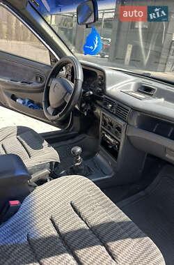 Седан Daewoo Nexia 2007 в 