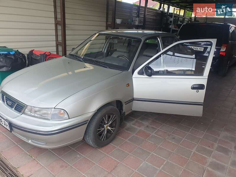 Седан Daewoo Nexia 2006 в Василькове