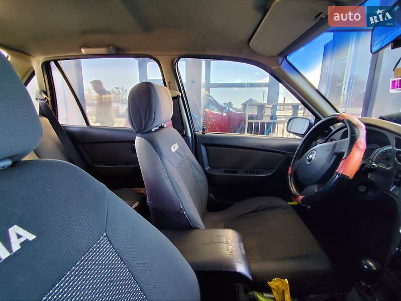 Седан Daewoo Nexia 2008 в Малине
