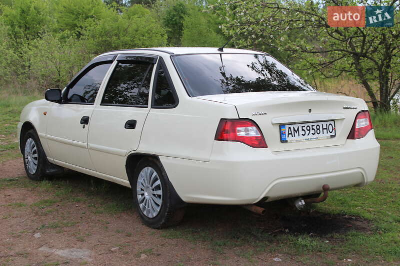 Седан Daewoo Nexia 2012 в Коростене фото 23 Седан Daewoo Nexia 2012 в Коростене