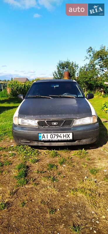 Седан Daewoo Nexia 2006 в 