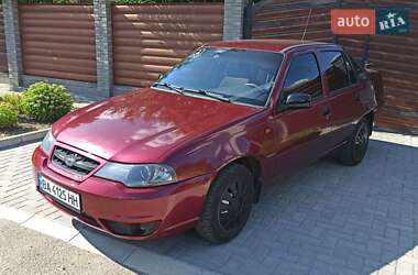 Седан Daewoo Nexia 2008 в Кропивницком