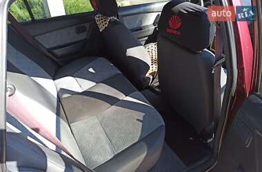 Седан Daewoo Nexia 2008 в 