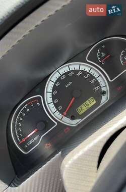Седан Daewoo Nexia 2012 в 