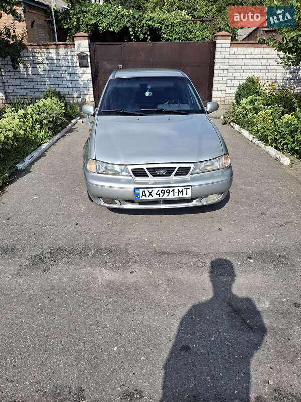 Седан Daewoo Nexia 2008 в Краснограде