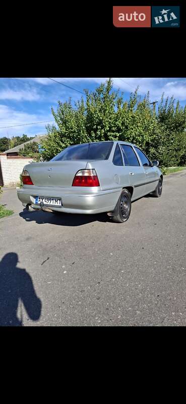 Седан Daewoo Nexia 2008 в Краснограде