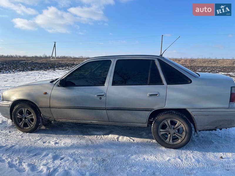Седан Daewoo Nexia 2007 в Кропивницком