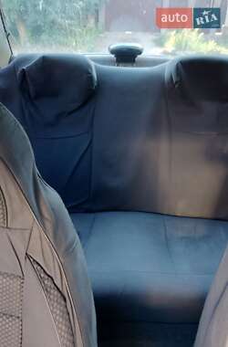Седан Daewoo Nexia 2006 в 
