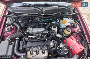 Седан Daewoo Nexia 2011 в 