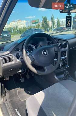 Седан Daewoo Nexia 2010 в 