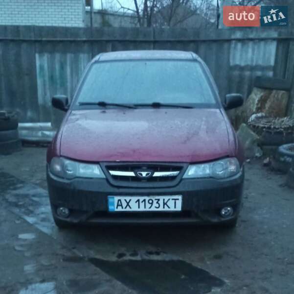 Седан Daewoo Nexia 2009 в Харькове