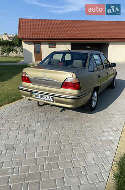 Седан Daewoo Nexia 2007 в 
