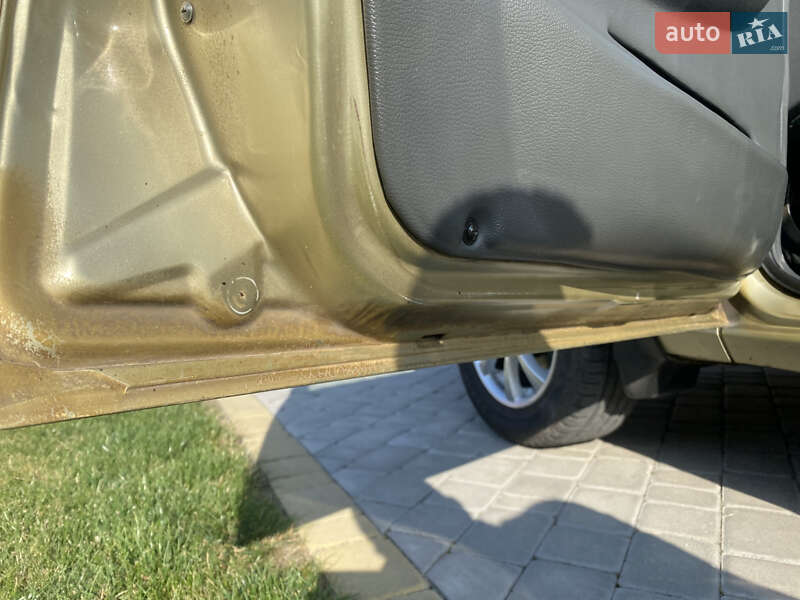 Седан Daewoo Nexia 2007 в Млинове