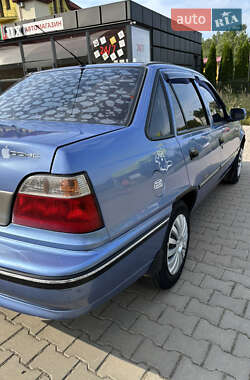 Седан Daewoo Nexia 2008 в 