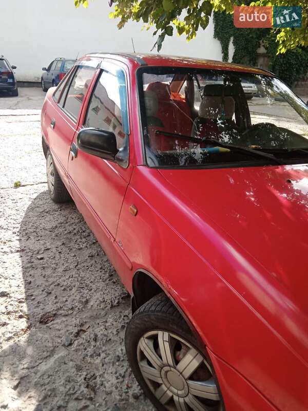 Седан Daewoo Nexia 2011 в Киеве