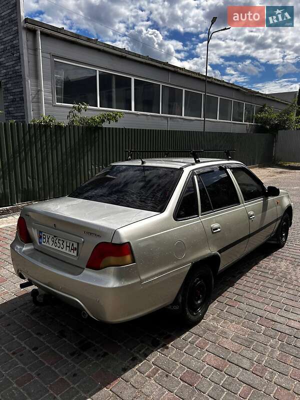 Седан Daewoo Nexia 2008 в Хмельницком
