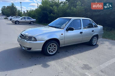 Седан Daewoo Nexia 2008 в Києві