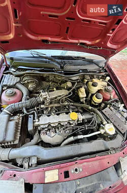 Седан Daewoo Nexia 1997 в 