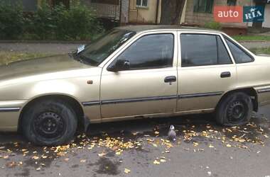 Седан Daewoo Nexia 2008 в 