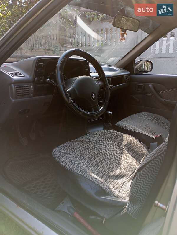 Седан Daewoo Nexia 2006 в Мені фото 4 Седан Daewoo Nexia 2006 в Мені