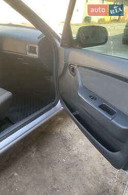 Седан Daewoo Nexia 2012 в 