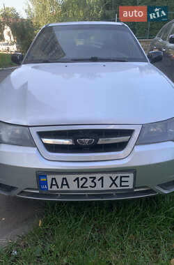 Седан Daewoo Nexia 2012 в Квасилове