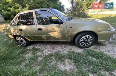 Седан Daewoo Nexia 2009 в 