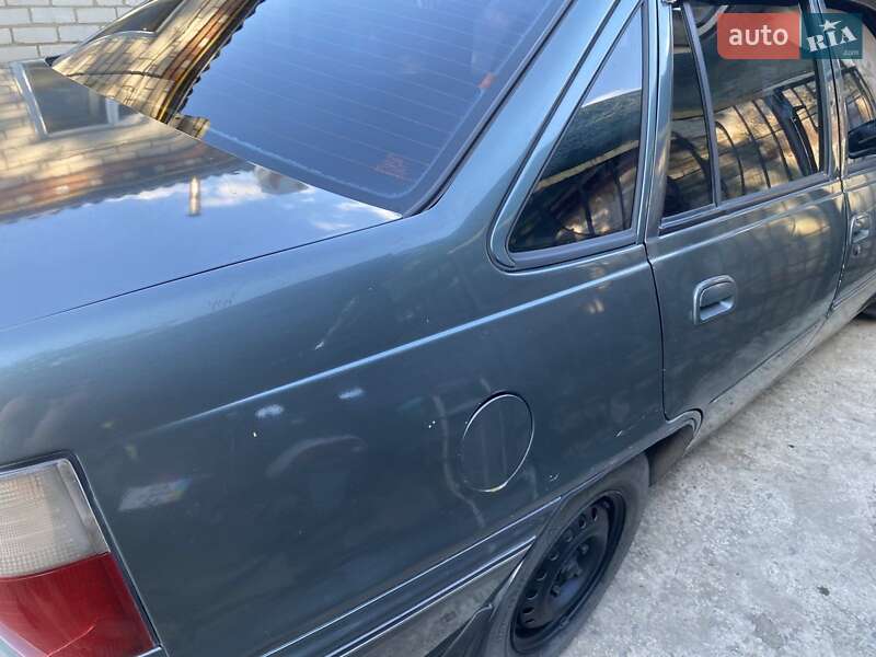 Седан Daewoo Nexia 1997 в Новомосковську