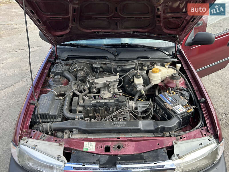 Седан Daewoo Nexia 2006 в Киеве