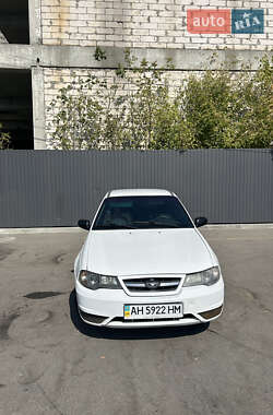 Седан Daewoo Nexia 2008 в Днепре