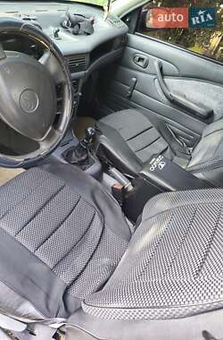 Седан Daewoo Nexia 2007 в 