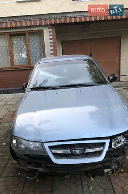 Седан Daewoo Nexia 2011 в 