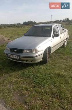 Седан Daewoo Nexia 2005 в Рівному