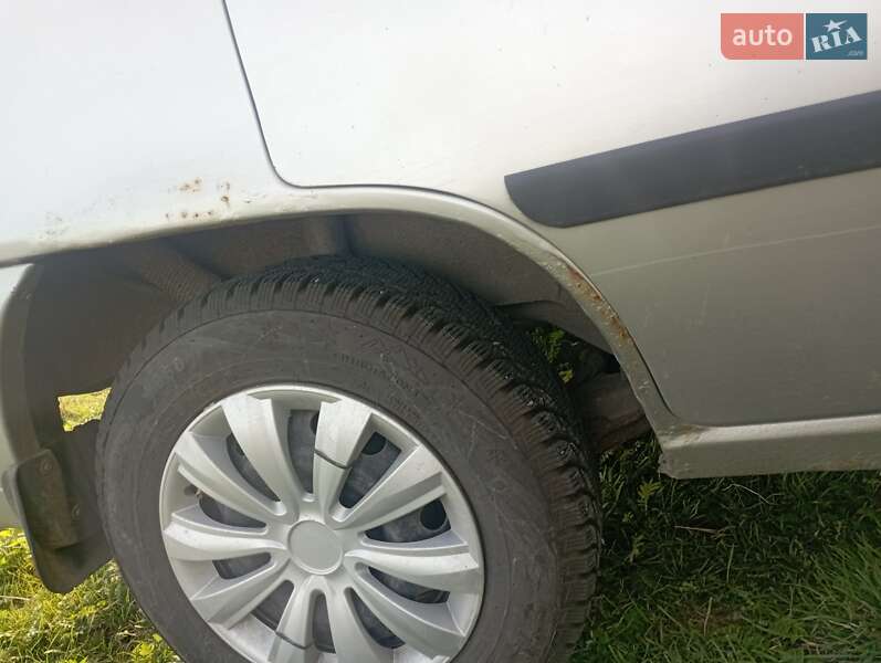 Седан Daewoo Nexia 2005 в Ровно фото 12 Седан Daewoo Nexia 2005 в Ровно