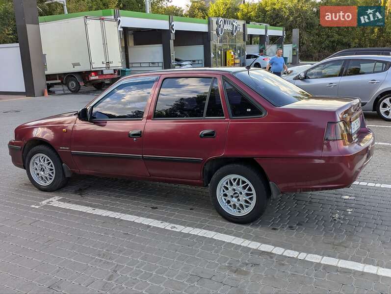 Седан Daewoo Nexia 2008 в Харкові
