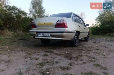 Седан Daewoo Nexia 2007 в 